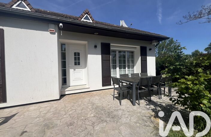 Vente Maison/villa 8 pièces — photo 2