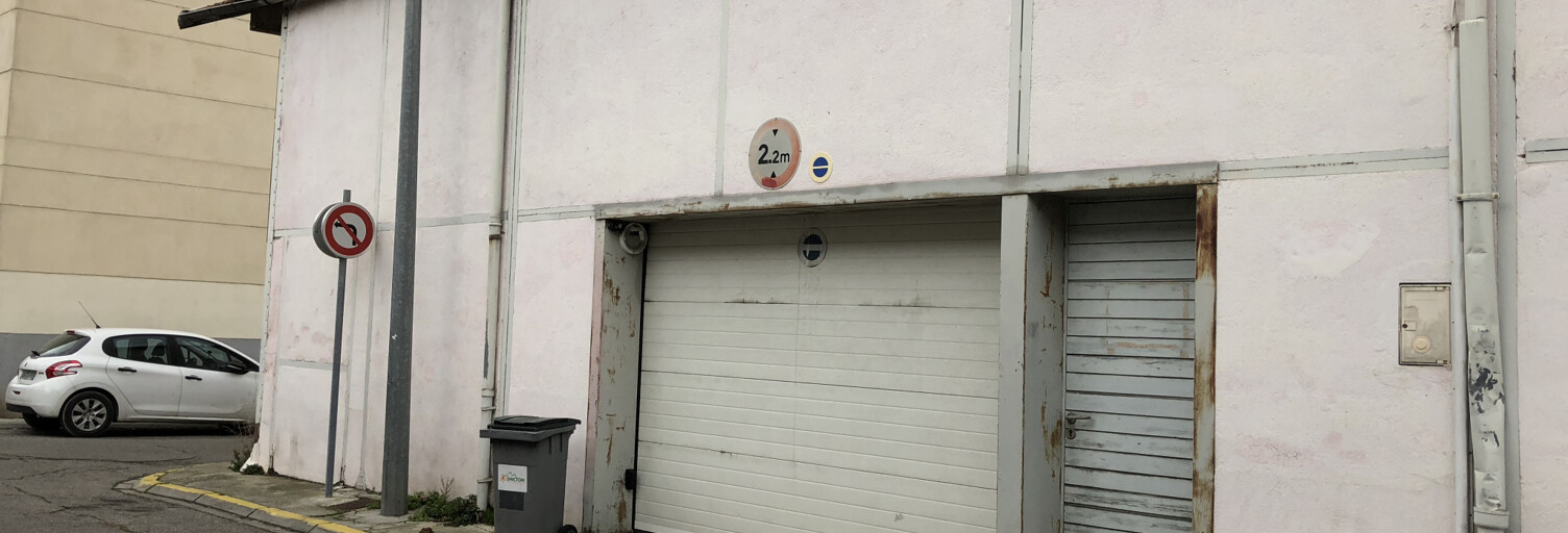 Garage  15 m² à louer à Carcassonne (11000)