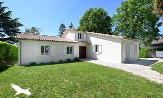 Maison 8 Pièces 223 m² à vendre à Linars (16730)