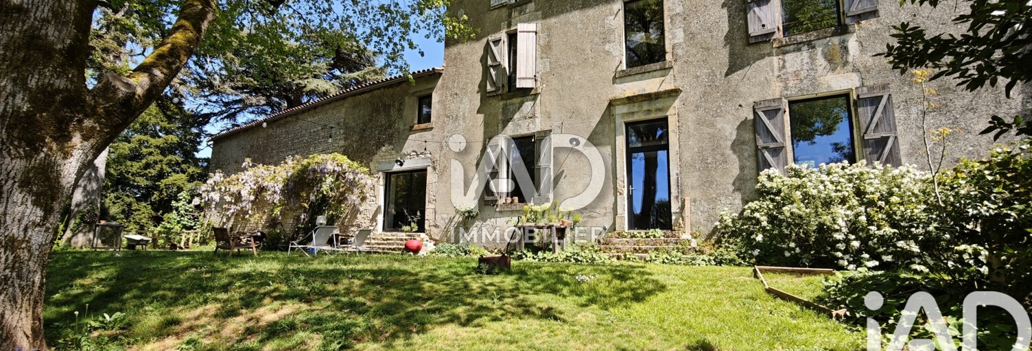 Maison 11 Pièces 273 m² à vendre à Fontenay-le-Comte (85200)