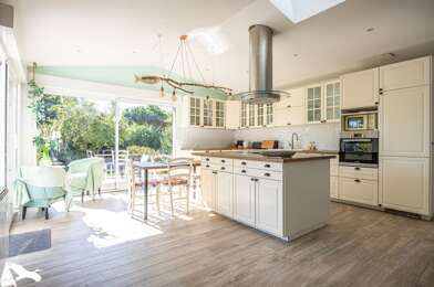 Maison 6 pièces 659610 €