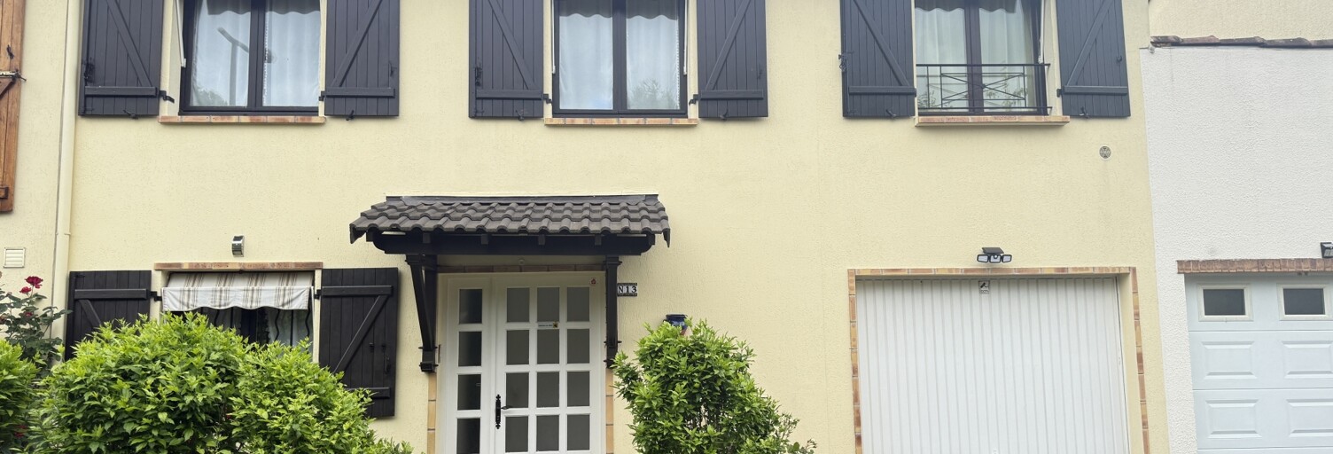 Maison 5 Pièces 95 m² à vendre à Savigny-le-Temple (77176)