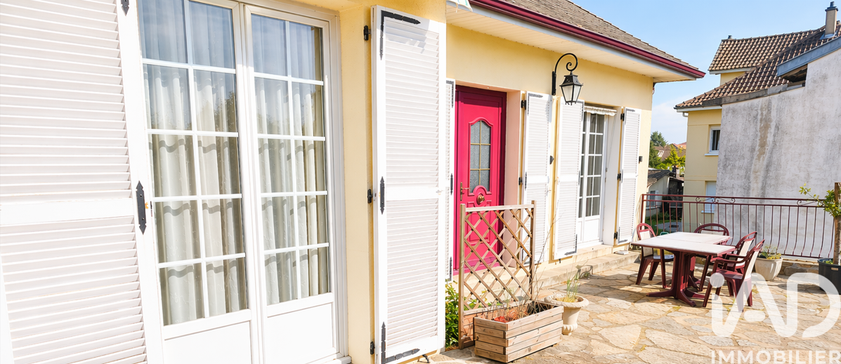 Vente Maison/villa 7 pièces - Photo 2