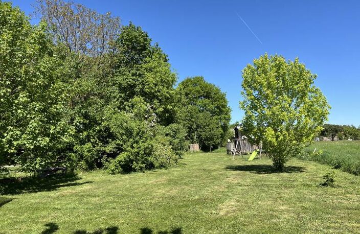 Maison en pierre de 9 pièces principales — photo 2