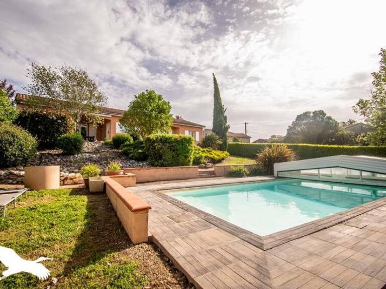 Villa de 6 pièces principales — photo 1