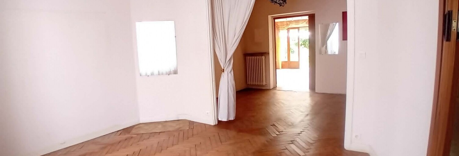 Maison 7 Pièces 143 m² à vendre à Arras (62000)
