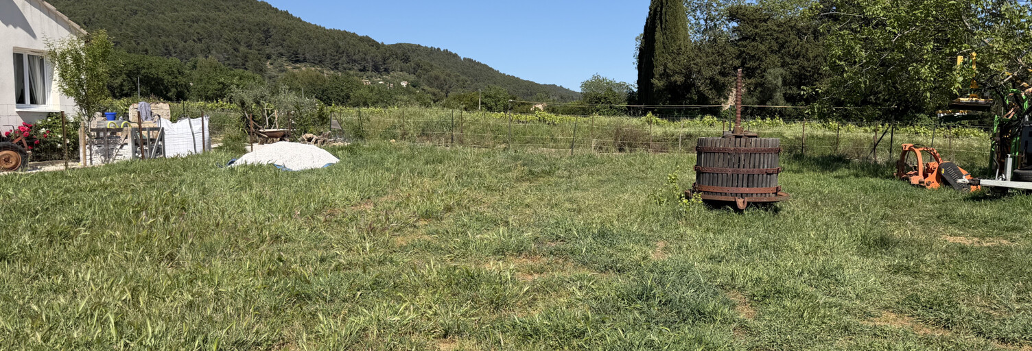 Terrain  665 m² à vendre à Puget-Ville (83390)