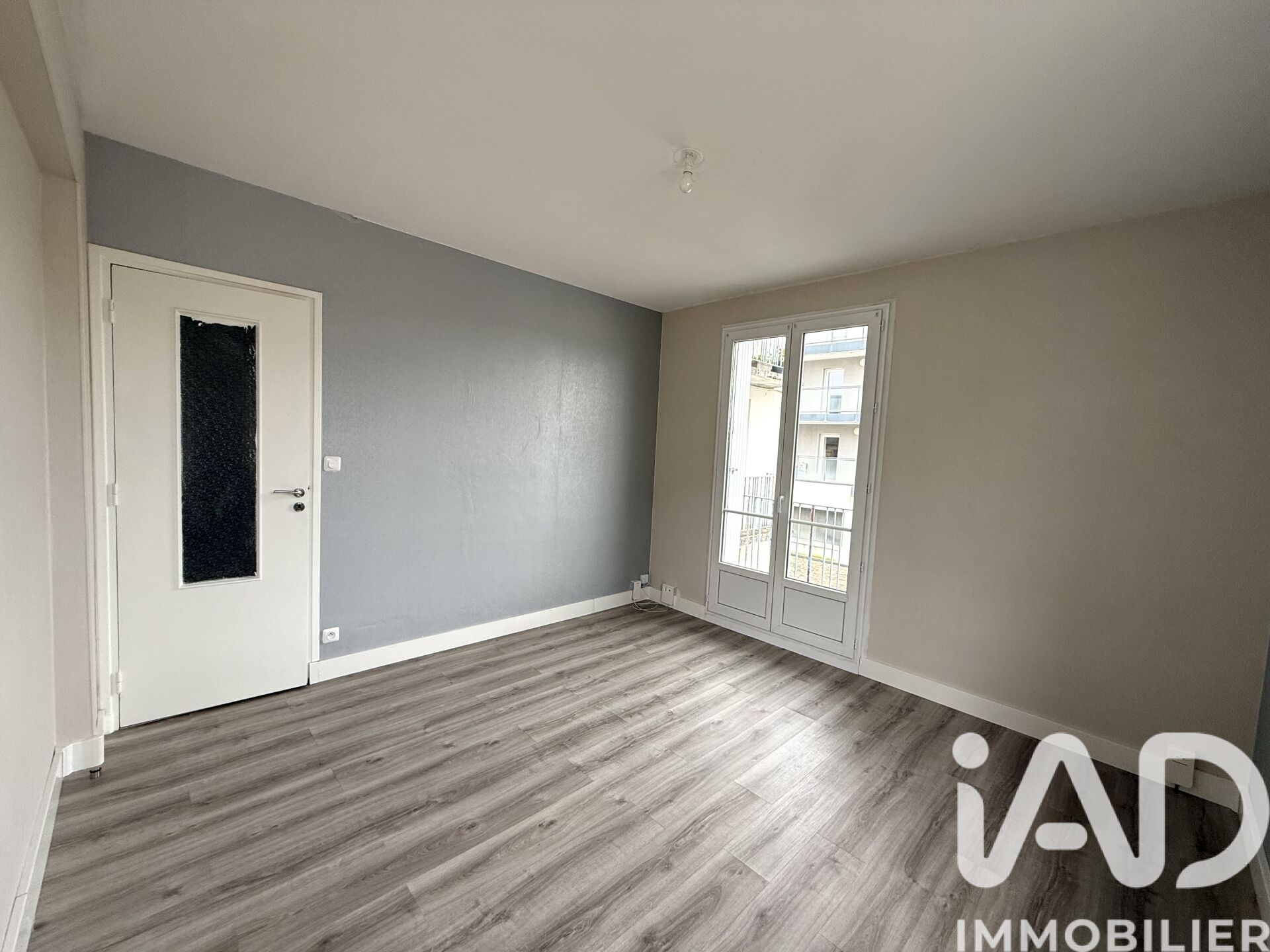 Vente Appartement 2 pièces - Photo 2