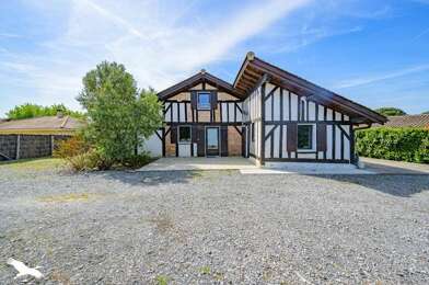 Maison 6 pièces 399900 €
