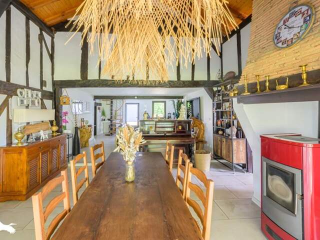 Maison 6 pièces 160 m² à Ychoux — photo du bien
