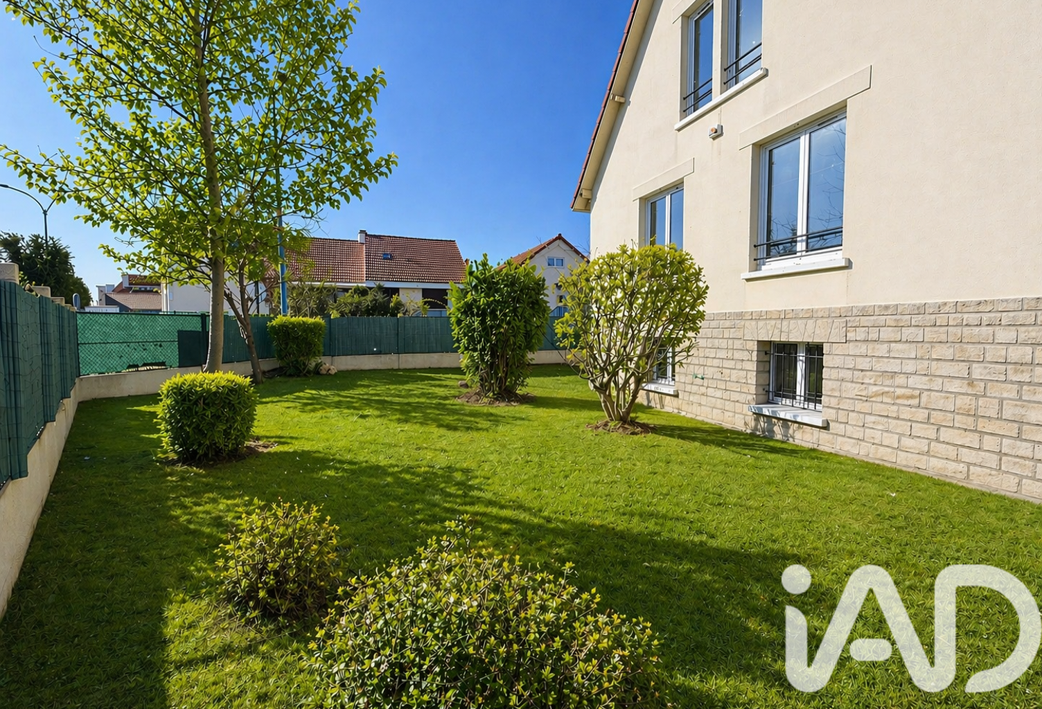 Vente Maison/villa 10 pièces — photo 1