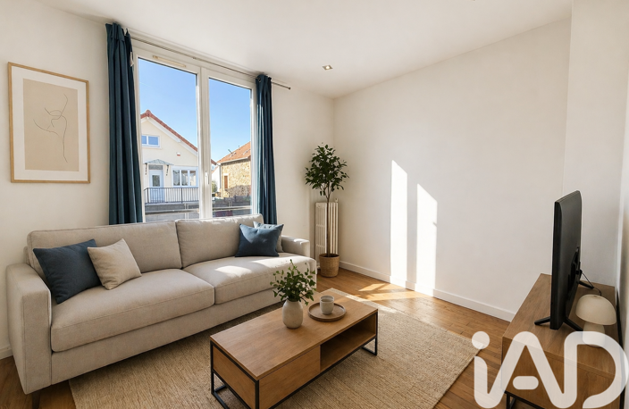 Vente Maison/villa 10 pièces — photo 2
