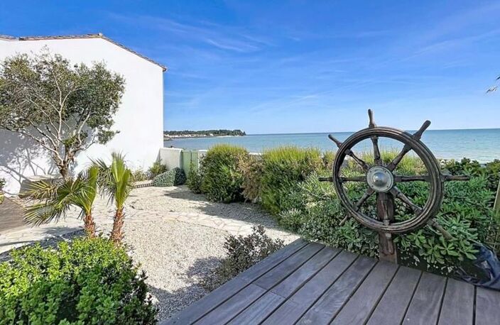 Vente maison 5 pièces 131 m² Rivedoux-Plage (17940) — photo 2