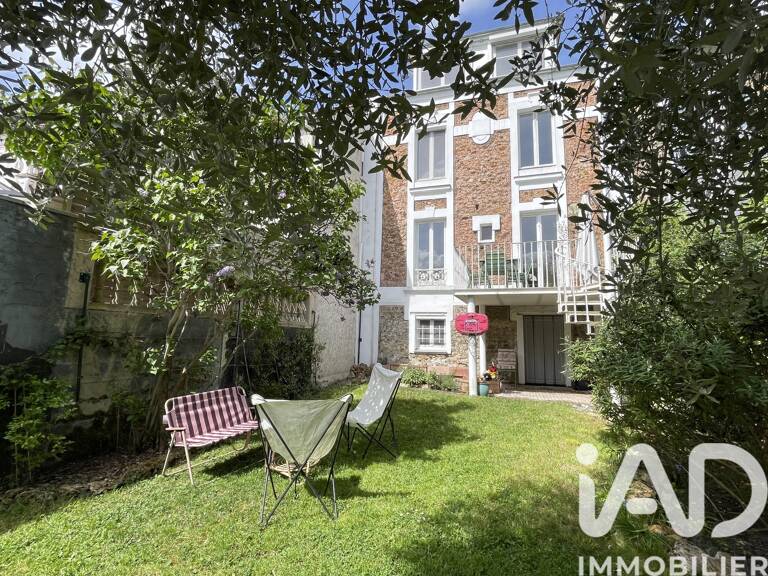 Vente Maison/villa 9 pièces — photo 1