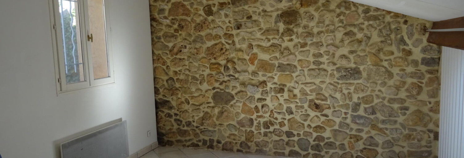Maison 3 Pièces 76 m² à louer à Callian (83440)