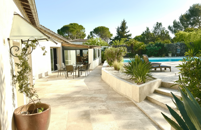 Superbe villa avec piscine au calme dans quartier recherché de NIMES — photo 4