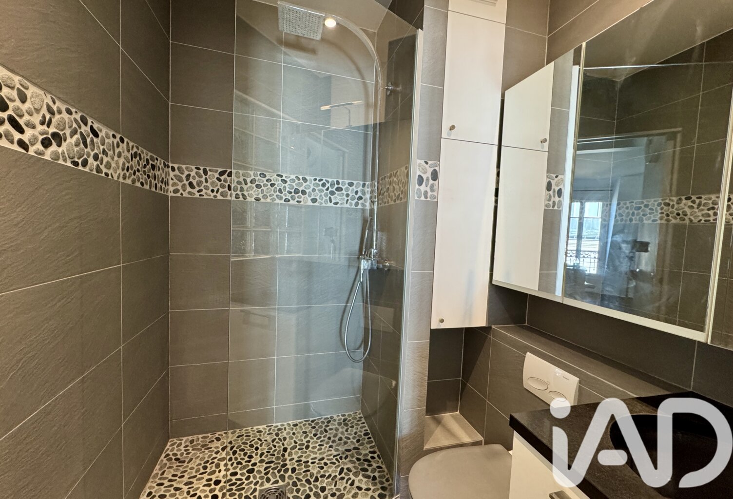 Vente Studio 1 pièce — photo 1