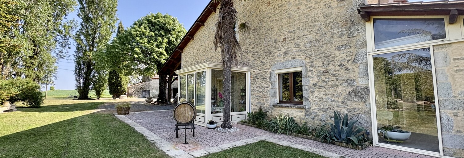 Maison 14 Pièces 336 m² à vendre à Saint-Méard-de-Gurçon (24610)