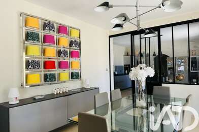 Maison 5 pièces 599000 €