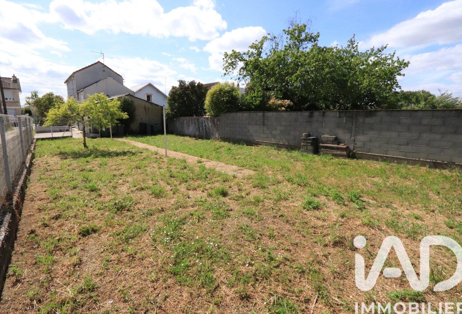 Vente Terrain à bâtir 300 m&sup2; — photo 1