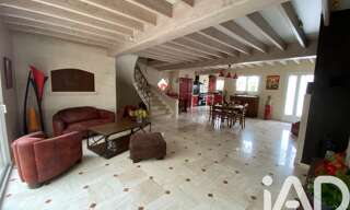 Maison 7 Pièces 230 m² à vendre à Saint-Loubès (33450)