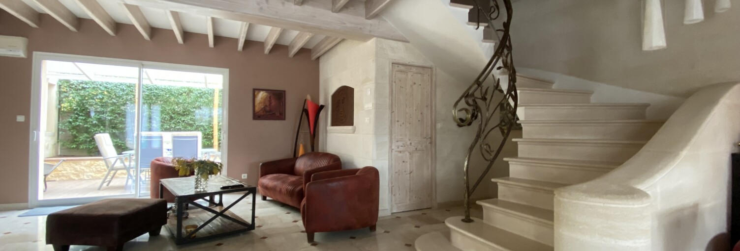 Maison 7 Pièces 230 m² à vendre à Saint-Loubès (33450)
