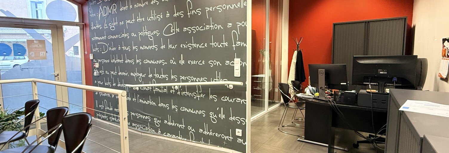 Commerce  100 m² à vendre à Saint-André-de-Sangonis (34725)