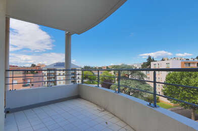 Appartement 3 pièces 1077 €