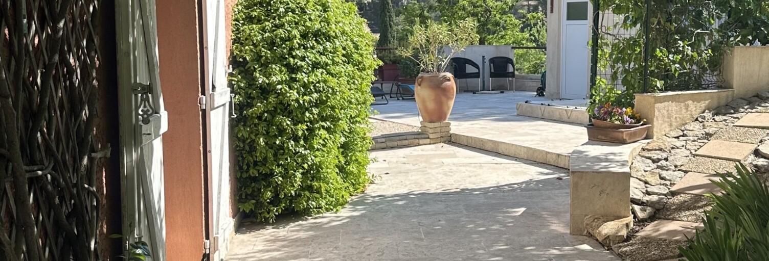 Maison 5 Pièces 204 m² à vendre à Ventabren (13122)