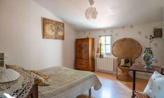 Maison 7 Pièces 250 m² à vendre à Jonzac (17500)
