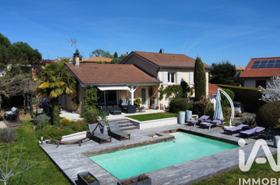 Maison 5 pièces 620000 €