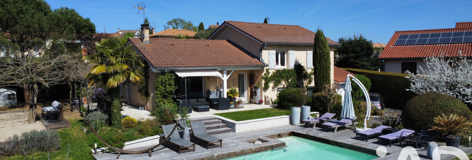 Maison 5 Pièces 145 m² à vendre à Dommartin (69380)