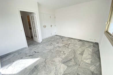 Appartement 1 pièces 767 €