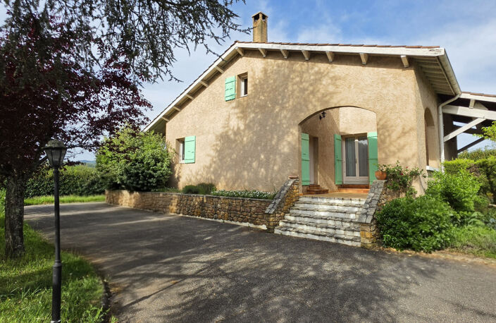 Villa Lentilly 128m2 sur un terrain arboré et paysagé de 1 — photo 3
