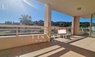 Appartement 3 Pièces 67 m² à vendre à Vallauris (06220)
