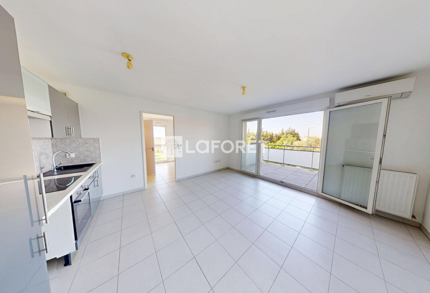 Appartement La Fare-les-oliviers 2 pièce(s) 40 m2 - Résidence Jardins et Paysages — photo 1