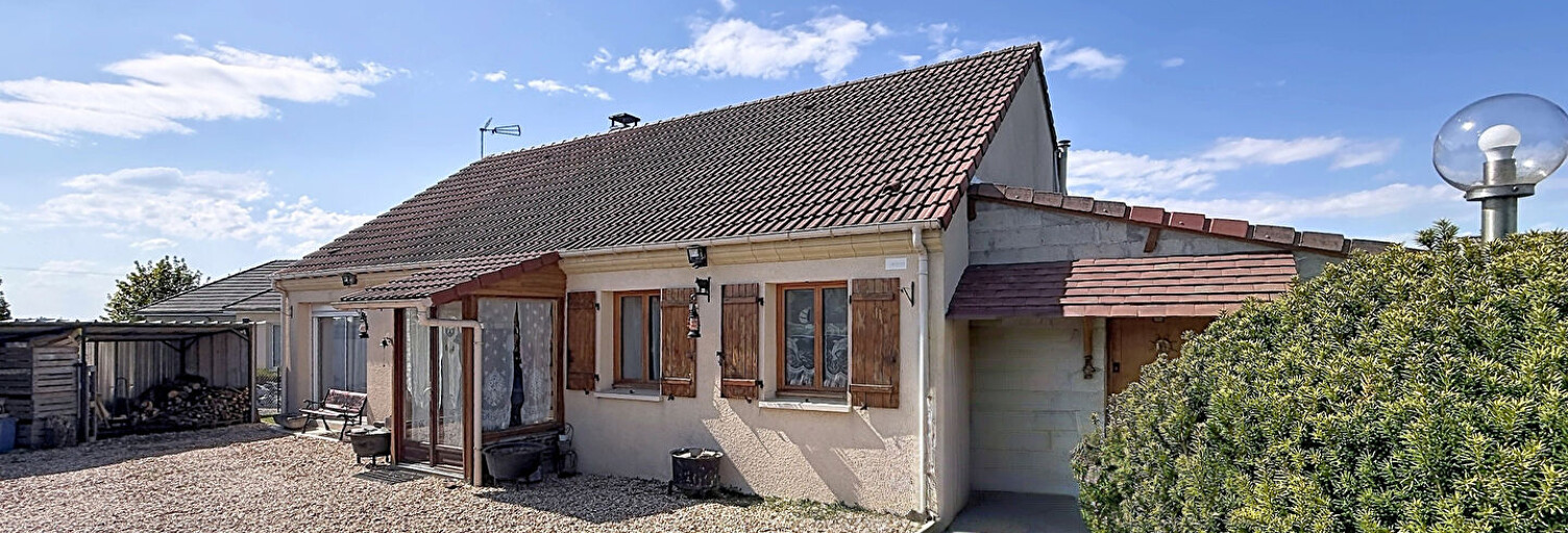 Maison 5 Pièces 97 m² à vendre à La Croisille (27190)