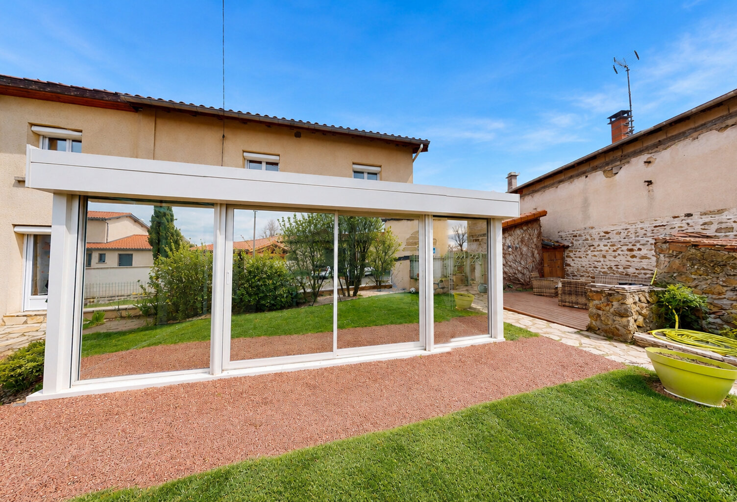 Prox St Galmier — photo 1