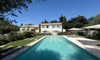 Maison 7 Pièces 190 m² à vendre à Saint-Étienne-du-Grès (13103)