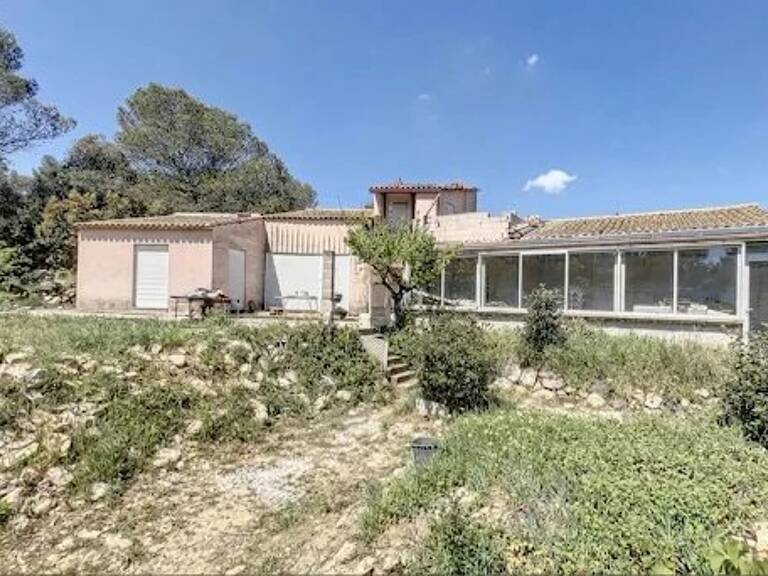 Nîmes, Vacquerolles/Cigale, villa 208m2+208m2 en sous sol, piscine sur 4100m2 — photo 1