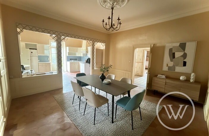 UNIQUE : Demeure Bourgeoise de 295 m²  Potentiel Exceptionne — photo 2