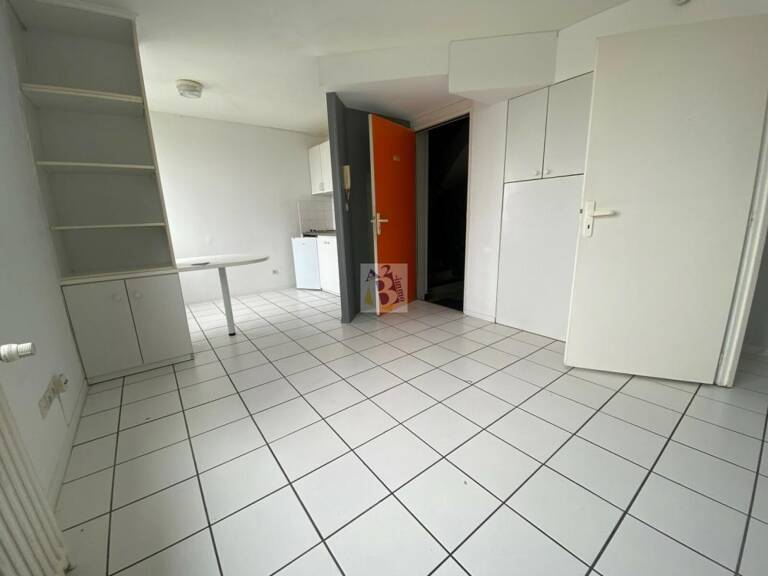 APPARTEMENT T2 ANGOULEME GARE — photo 1
