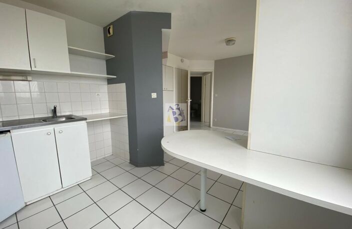 APPARTEMENT T2 ANGOULEME GARE — photo 2