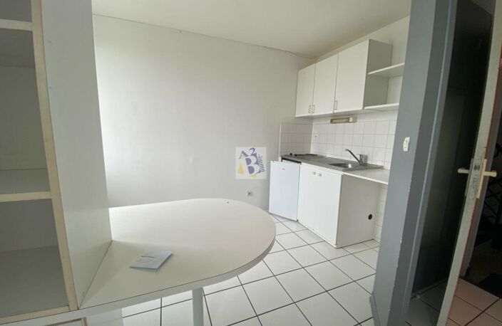 APPARTEMENT T2 ANGOULEME GARE — photo 3
