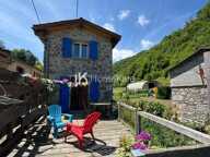 un petit nid au pied, des montagnes et de la vallée de la Barou — photo 2
