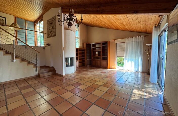 Maison à vendre 6 pièces ARTIGUES PRES BORDEAUX (33) — photo 2