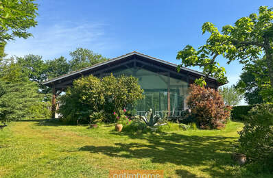 Villa rénovée avec jardin luxuriant d'environ 2200 M2 — photo du bien