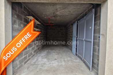 Garage  19000 €