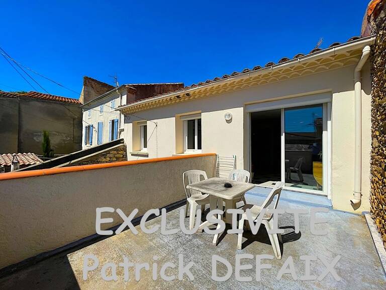 Maison de village, garage et terrasse — photo 1