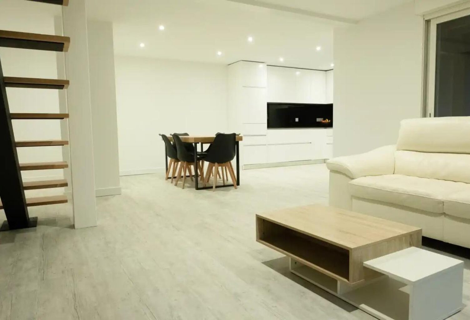 Maison à vendre 5 pièces CAPBRETON (40) — photo 1